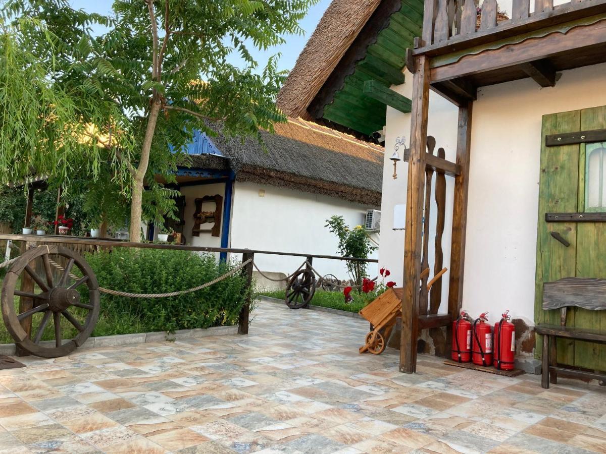 Hotel Casa Soarelui Murighiol Exterior foto